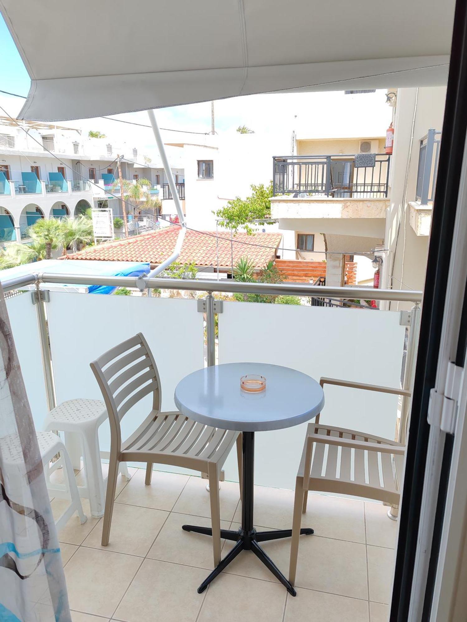 Angelica Studios&Apartments Agia Marina Exterior foto