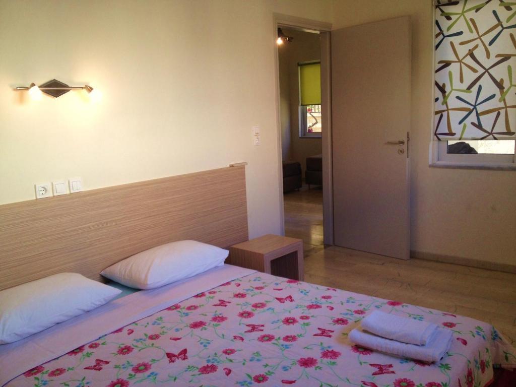 Angelica Studios&Apartments Agia Marina Habitación foto