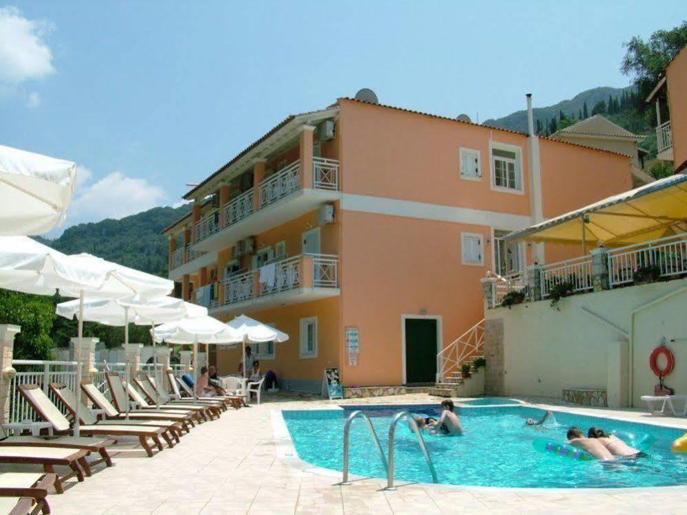 Angelica Studios&Apartments Agia Marina Exterior foto